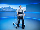 Robot de rehabilitación exoesqueleto de miembro inferior Fourier ExoMotus M4